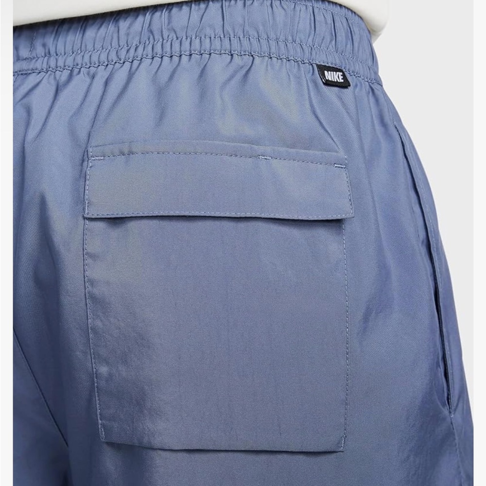 Light Blue Shorts (M) - Picture 3 of 8